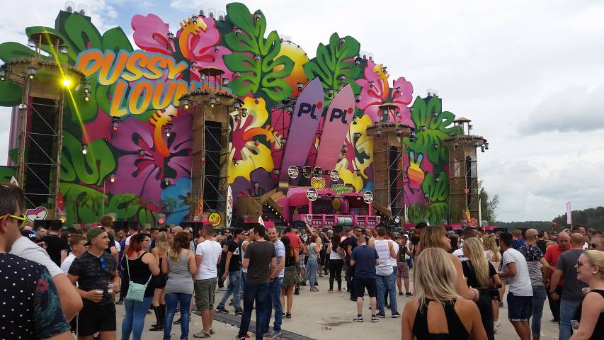 spgm/gal/Decibel_Outdoor_2016_(20.8.16)/20160820_124202.jpg