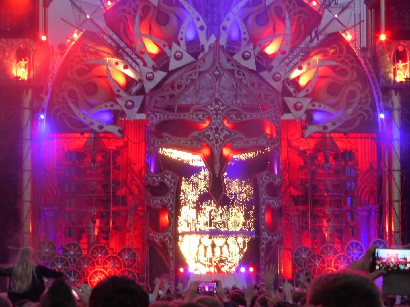 spgm/gal/Defqon1_2015/20150620_220547.jpg