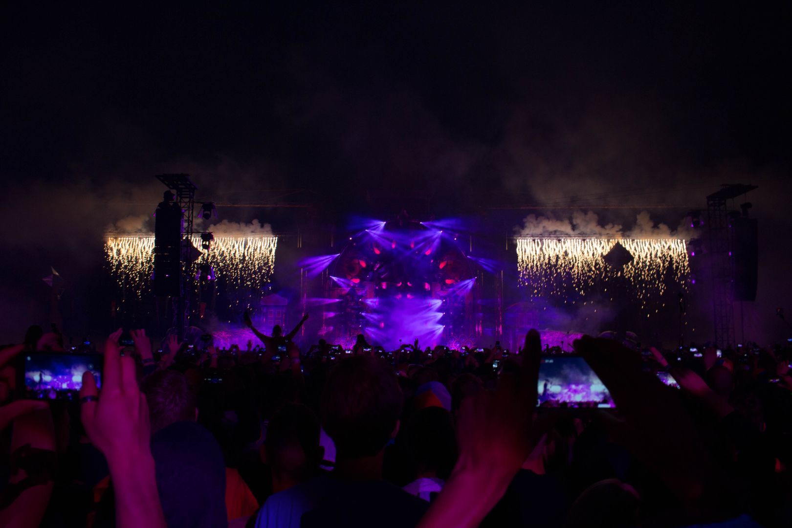 spgm/gal/Defqon1_2015/20150620_225002.jpg