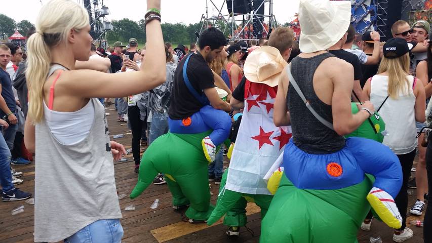 spgm/gal/Defqon1_2016_(25.6.16)/20160625_150738.jpg