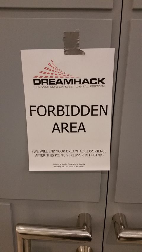 spgm/gal/Dreamhack_Schweden_(26.11.15)/20151126_163901.jpg