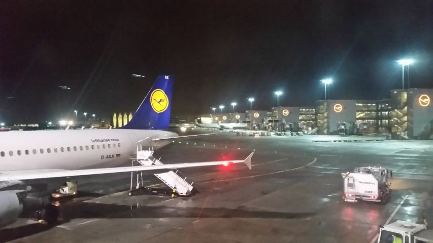 spgm/gal/Dreamhack_Schweden_(26.11.15)/20151129_185807.jpg