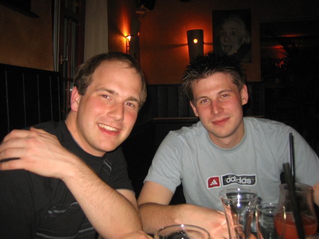 spgm/gal/Geburtstag_Olli_2005/0716.jpg