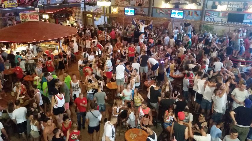 spgm/gal/Malle_2016_(27.-31.7.16)/20160727_235730.jpg
