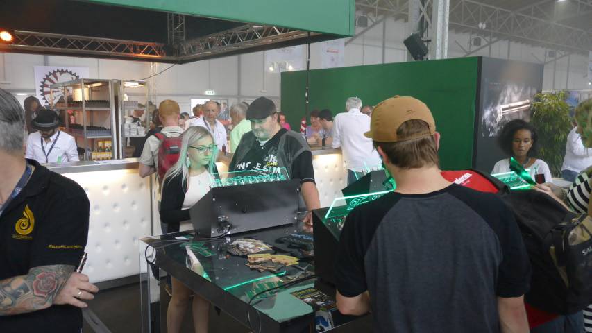 spgm/gal/Oesterreich_Vienna_Vape_Show_(9.-12.6.16)/20160611_163438.jpg