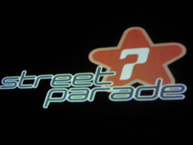 spgm/gal/Streetparade_2006/IMG_8229.JPG